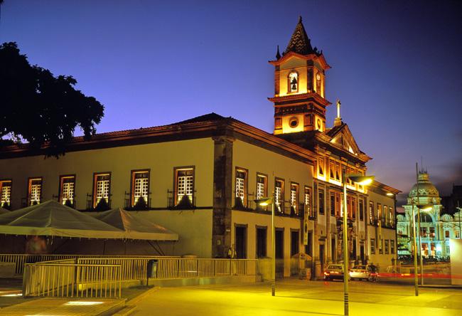 Santa Casa oferece nova vaga para Aux. Administrativo; Confira aqui